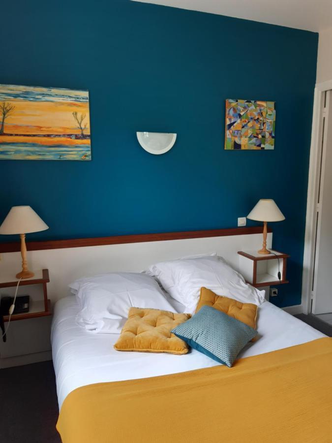 Logis Hotel Le Relais Du Serre Dieulefit Luaran gambar